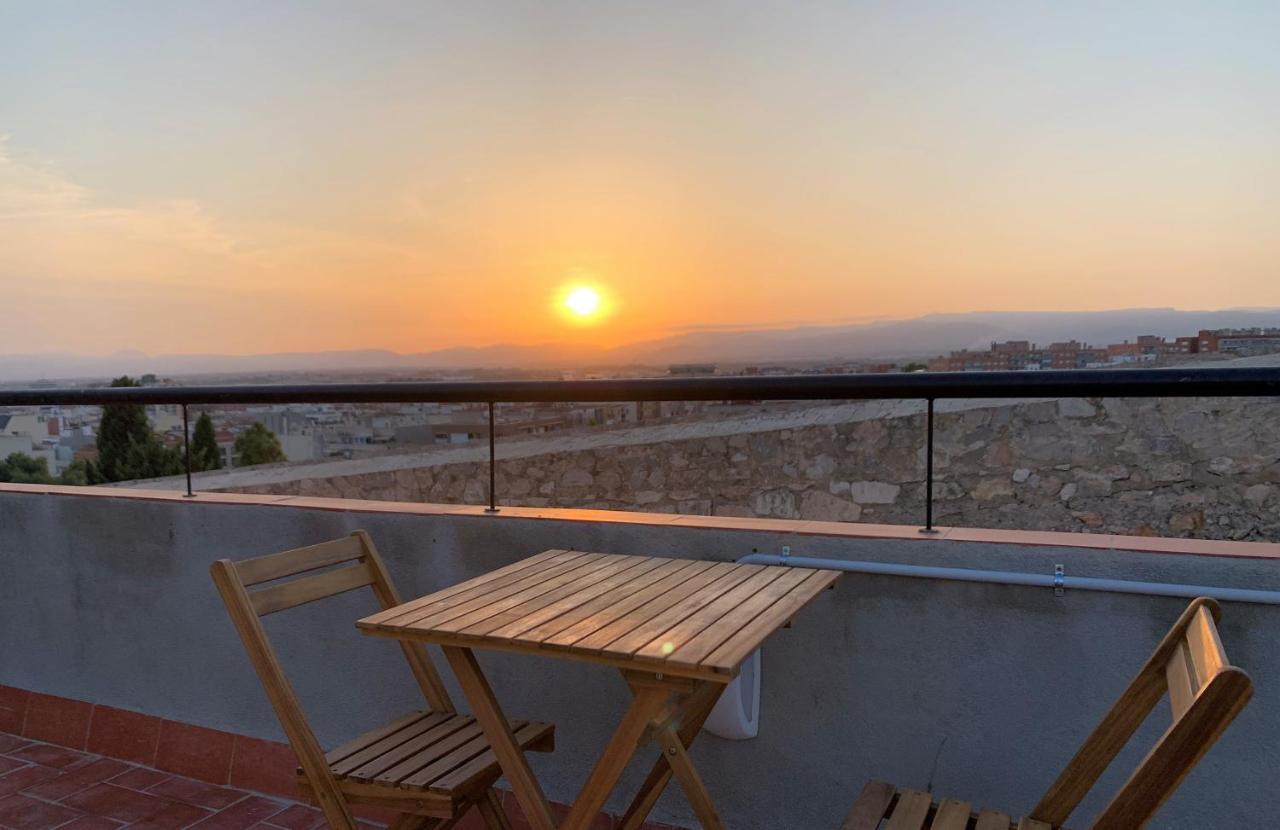 Apartamento 2 En La Muralla Romana Junto A La Catedral Tarragona Kültér fotó