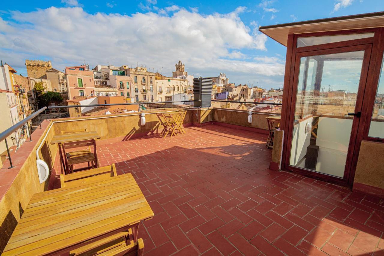 Apartamento 2 En La Muralla Romana Junto A La Catedral Tarragona Kültér fotó